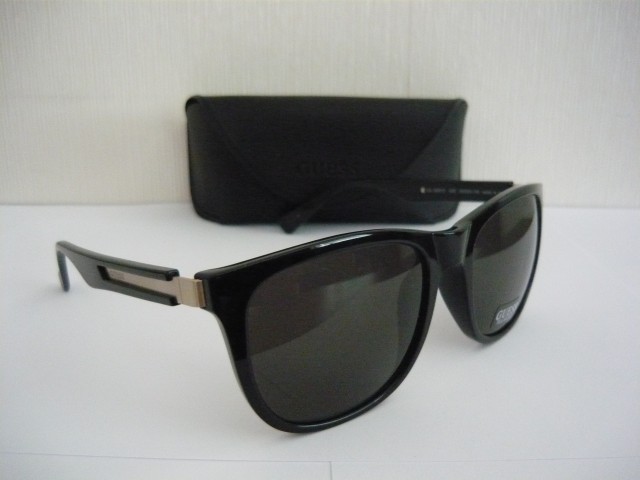 Guess Sunglasses GU4000-D 5605D