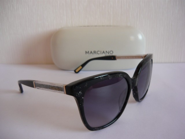 Guess by Marciano Sunglasses GM0769 05C 54