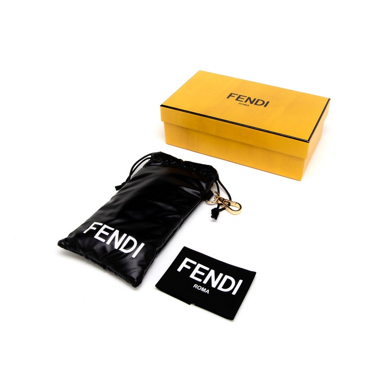 FENDI SUNGLASSES FE40068U 30S